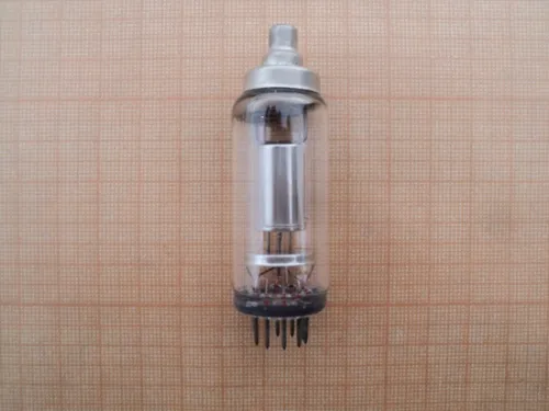 1Ц21С лампа накаливания фото 2 1Ц21С лампа накаливания фото 2